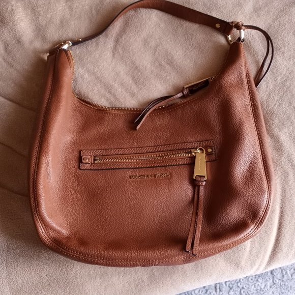 Michael Kors Handbag - Picture 1 of 6